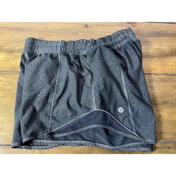 Lululemon Hotty Hot Shorts Metallic Black Size 6 - Picture 5 of 12